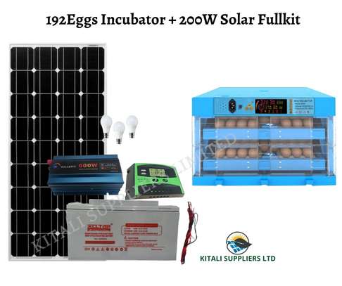 solar fullkit 200watts plus 192eggs incubator image 1