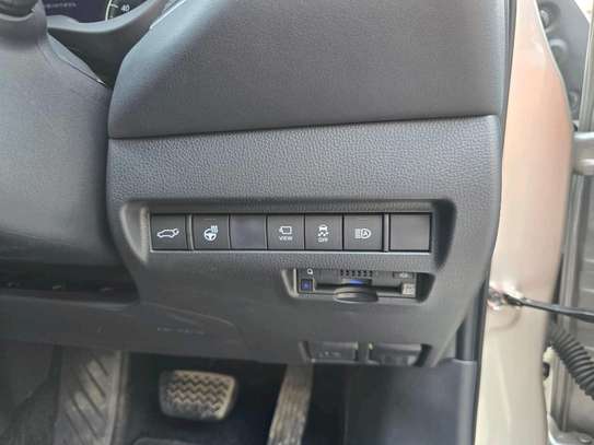 TOYOTA HARRIER 2020 MODEL image 11