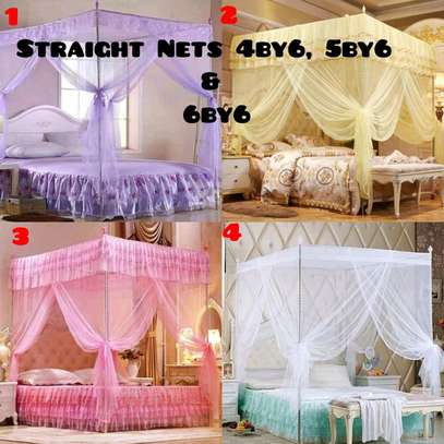 Straight mosquito nets image 1