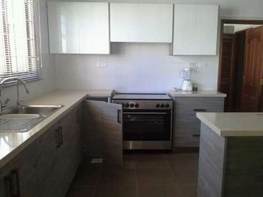 4 Bed Townhouse with En Suite at Nyali image 1