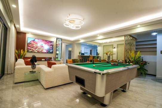 Serviced 5 Bed Apartment with En Suite at Ole Odume Road image 10