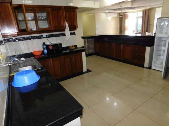 Serviced 3 Bed Apartment with En Suite in Nyali Area image 7