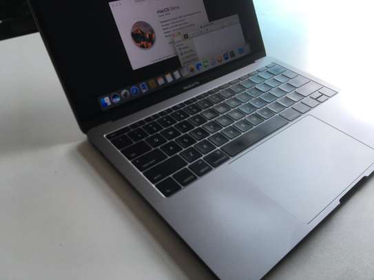Apple Macbook Pro A1708 Core i5 (Pay on Delivery within CBD) image 4