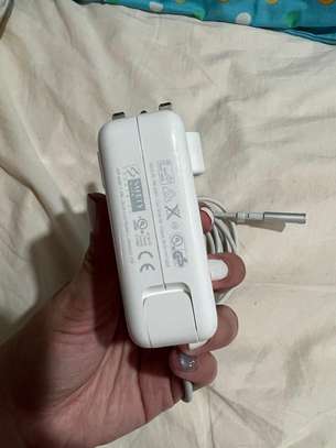 60W Apple MacBook Pro Charger (MagSafe 1) image 3