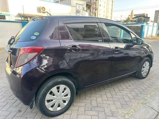 Toyota vitz 2014 KDG image 6