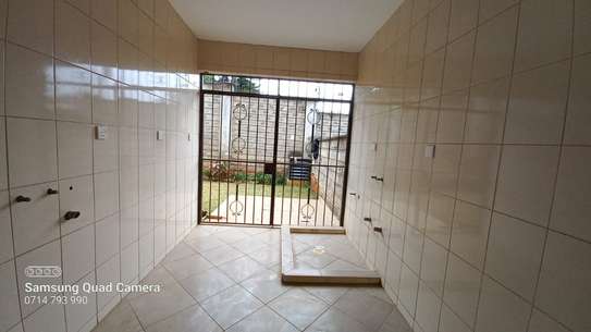 4 Bed Townhouse with En Suite at Brookside image 3