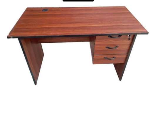 Durable, spacious and super strong office desks image 4