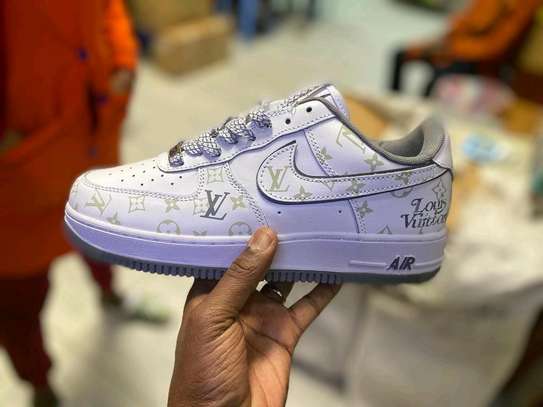Nike Air force 1 LV size:40-44 image 1