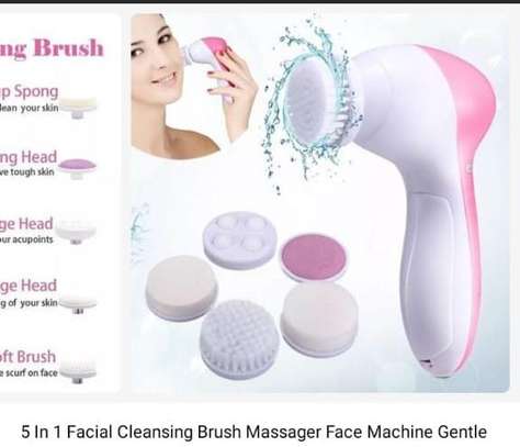 5 in 1 beaty kit  facial wash massager image 1