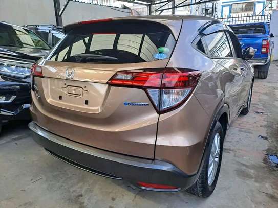 Honda vezel hybrid brown 🟤 image 1