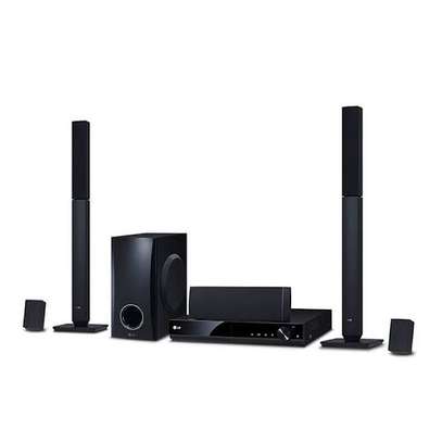 LG LHD 647 Home Theatre Sound System image 1