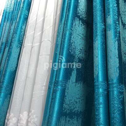 QUALITY CURTAIN AND SHEERS image 3