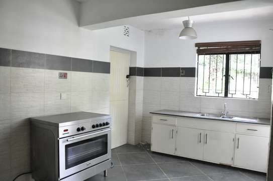 4 Bed House with En Suite at Muthaiga Road image 14
