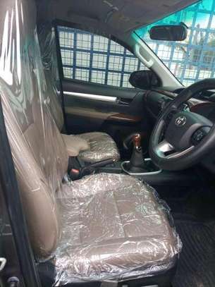 Toyota Hilux (double cabin manual)  for sale in kenya image 5