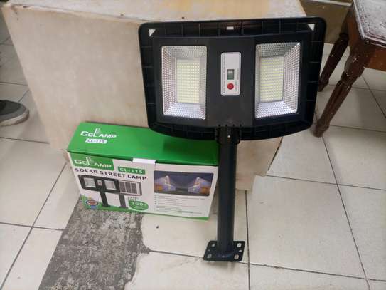 300 w solar street lamp image 1