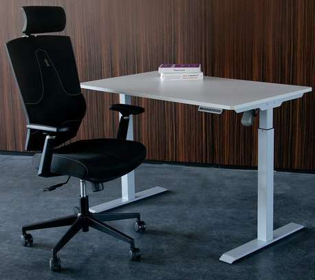 Office Desk: Height Adjustable office Desk image 1