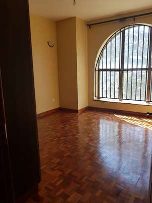 3 Bed Apartment with Parking in Kilimani image 6