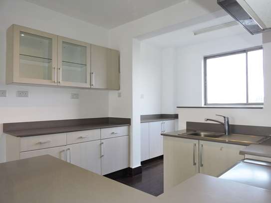 2 Bed Apartment with En Suite at Ojijo Close image 7