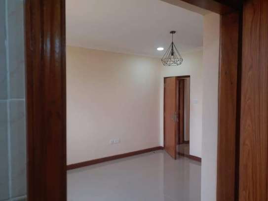 Spacious and comfortable 3 Bedrooms In Lavington image 4