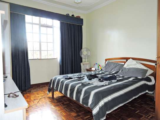 5 Bed Townhouse with En Suite at Riverside Drive image 20