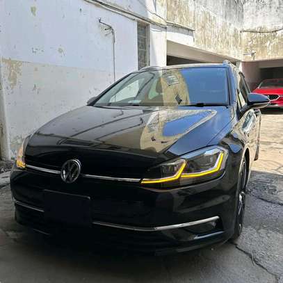 Volkswagen Golf image 4