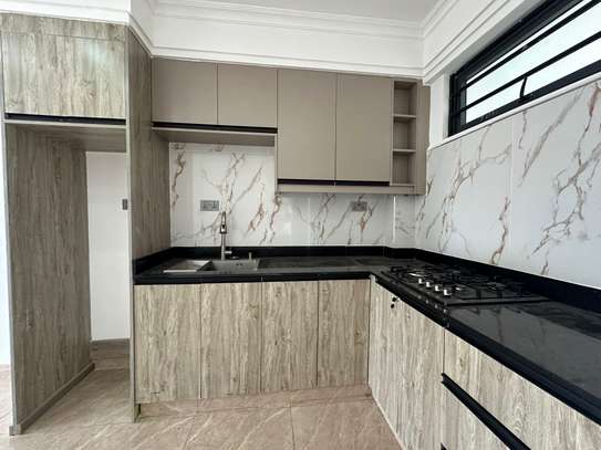 2 Bedroom apartment for rent in Kilimani image 4