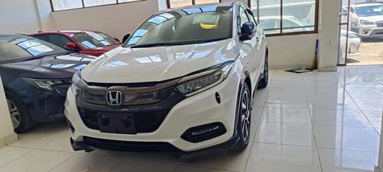 Honda Vezel Hybrid white RS 2018 image 20