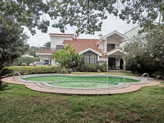 4 bedroom house for rent in Gigiri image 6