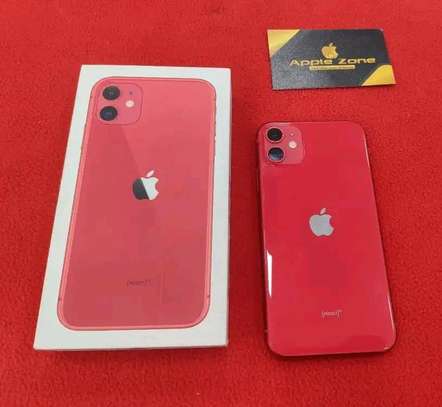 Apple iphone 11 red image 3