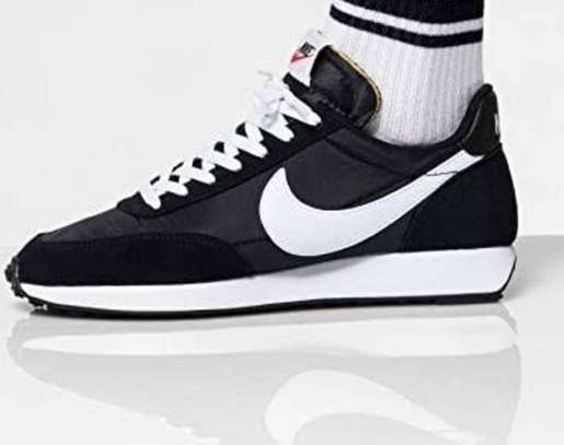 Classic Nike Sacai  Mens Casual Sneakers Black White Shoes image 1