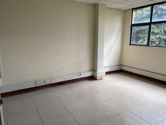Commercial Property in Kilimani image 8