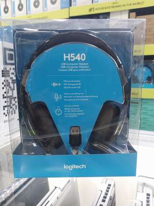 Logitech H540 USB Computer Headset with Noise-Canceling Mic image 1