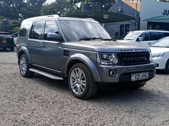 Land-rover discovery 4 image 8