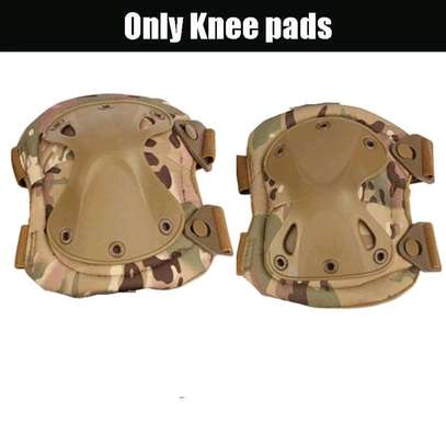 Quality Combat Millitary Desert Knee Pads Elbow Pads Set*
Assortment:adjustable 
_Ksh.3000_ image 4