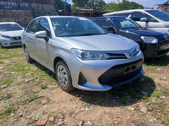 Toyota Axio white 2018 image 1