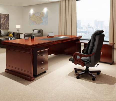 Office Desk : Office Mahogany Business Executive Desk image 1