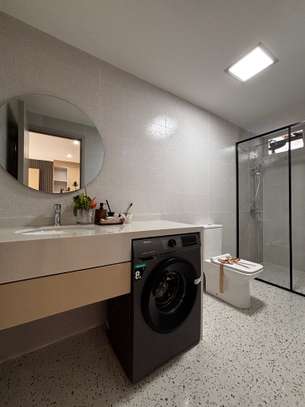 1 Bed Apartment with En Suite in Westlands Area image 2