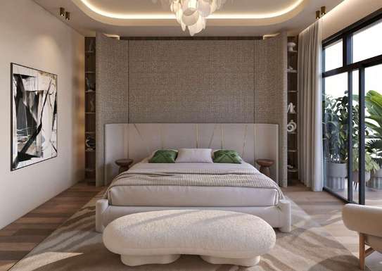 Serviced 5 Bed Apartment with En Suite in Brookside image 3