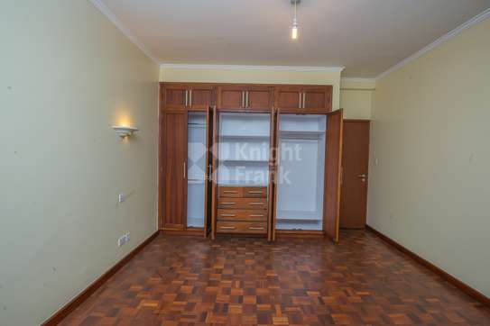 4 Bed Apartment with Swimming Pool at Off Chiromo Road image 19