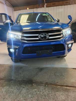 Toyota Hilux double cabin image 24