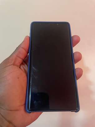 Used Samsung Galaxy note 9 image 3