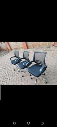 OFFICE CHAIRS image 2