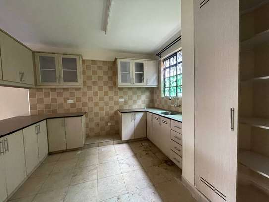 2 Bed Apartment with En Suite in Riverside image 14