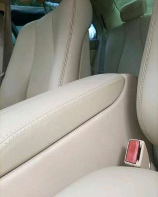 Executive car seats renew image 3
