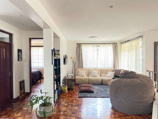 4 Bed Townhouse with Garden in Lavington image 9