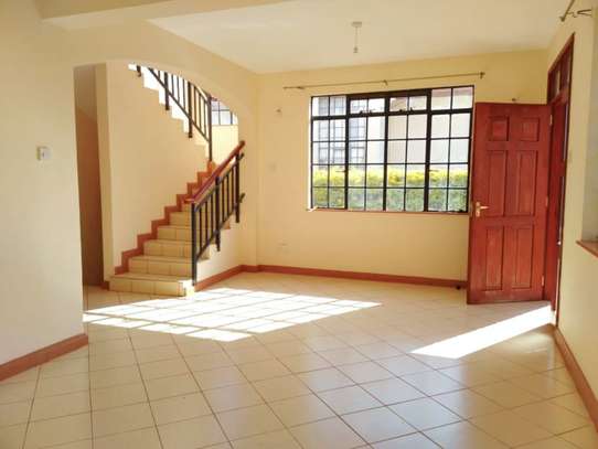 4 Bed Townhouse with En Suite in Thika image 4