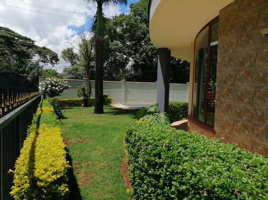 5 Bed Townhouse with En Suite at Lavington Green image 20