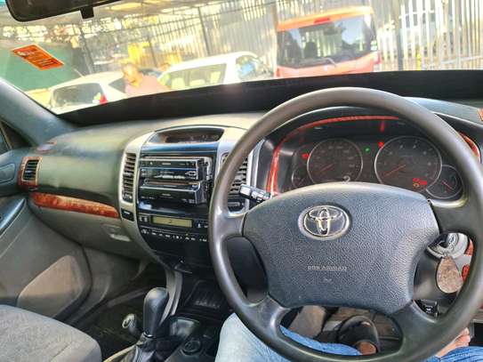 TOYOTA PRADO 120 image 6