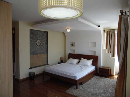 Furnished 3 bedroom apartment for rent in Kilimani image 15
