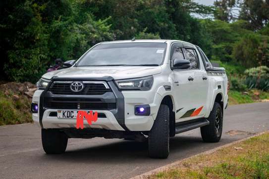 Toyota Double Cab Local 2020 image 1
